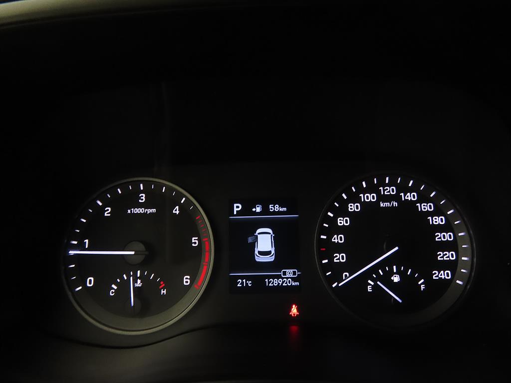 HYUNDAI Tucson - Vista 9