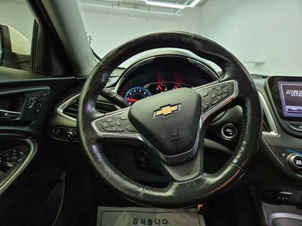 Chevrolet Malibu - Vista 9