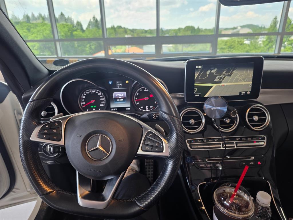 Mercedes Benz C Class - Vista 9