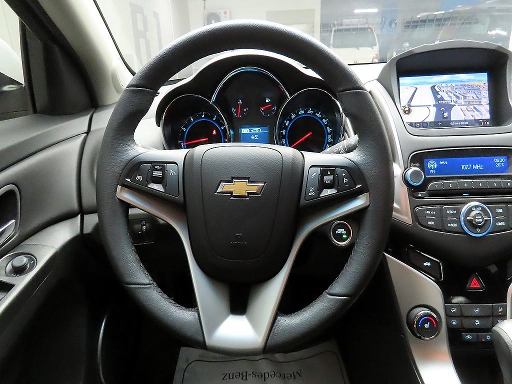 Chevrolet Cruise - Vista 7