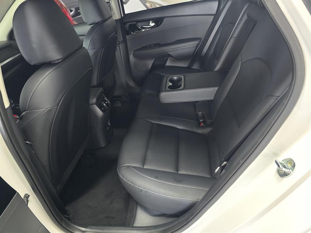 KIA K3 - Vista 6