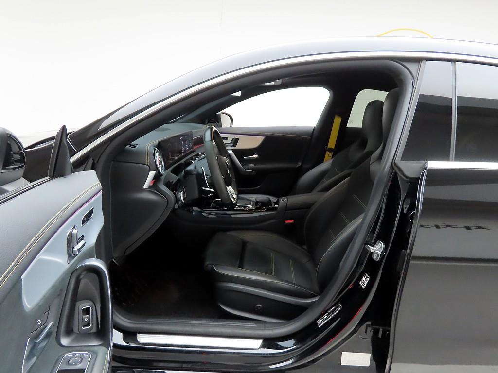 Mercedes Benz CLA Class - Vista 12