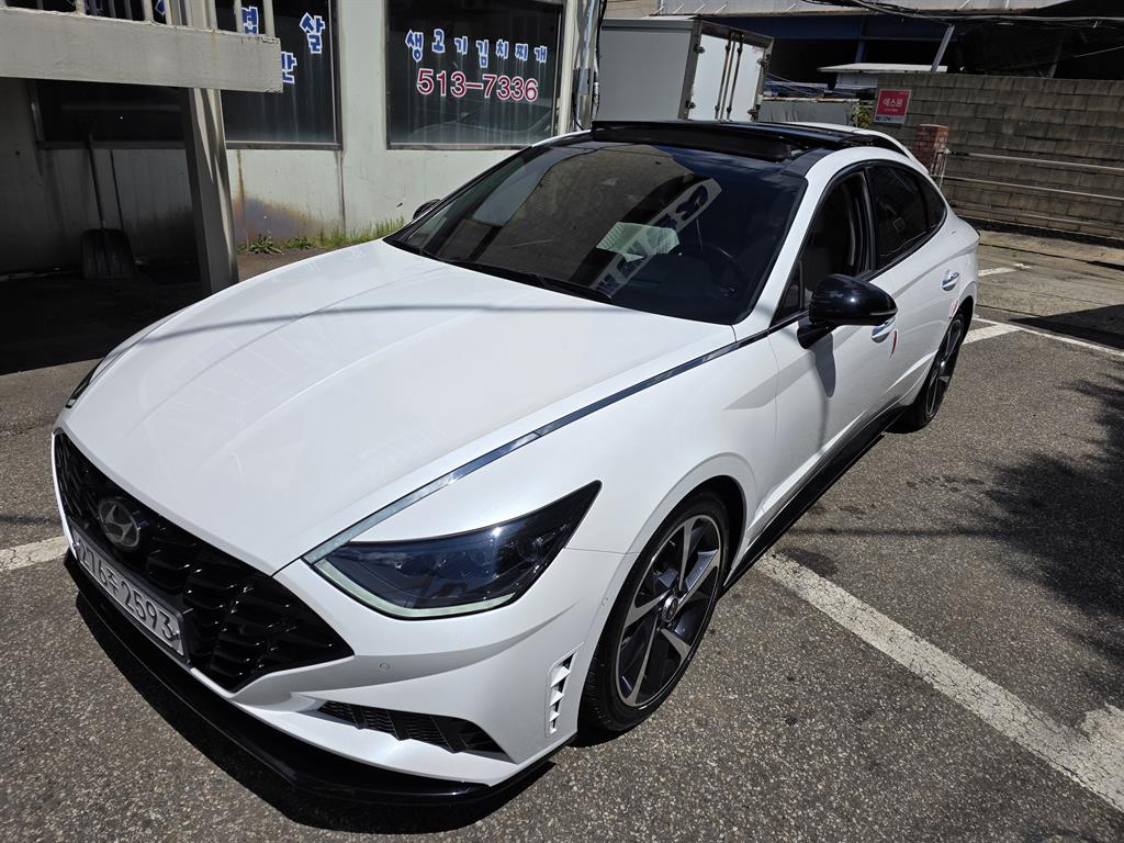 HYUNDAI Sonata - Vista 2
