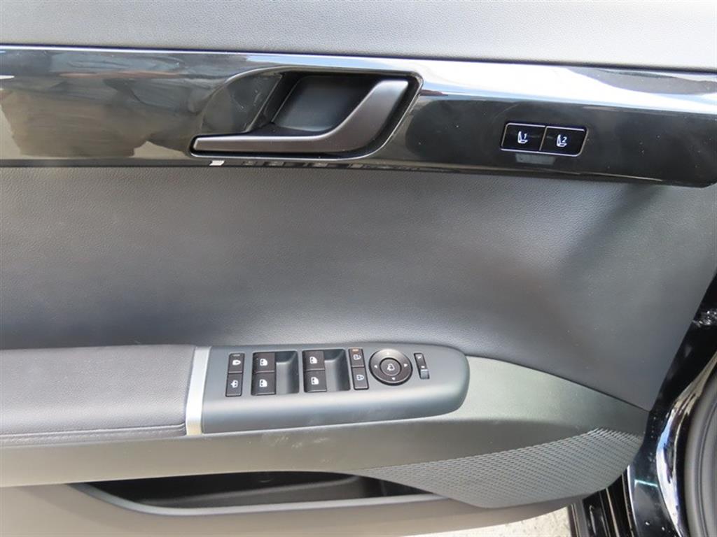 HYUNDAI Grandeur - Vista 11