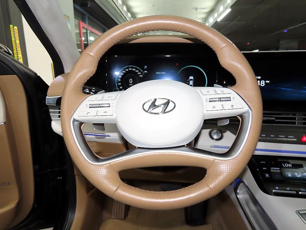 HYUNDAI Grandeur - Vista 8