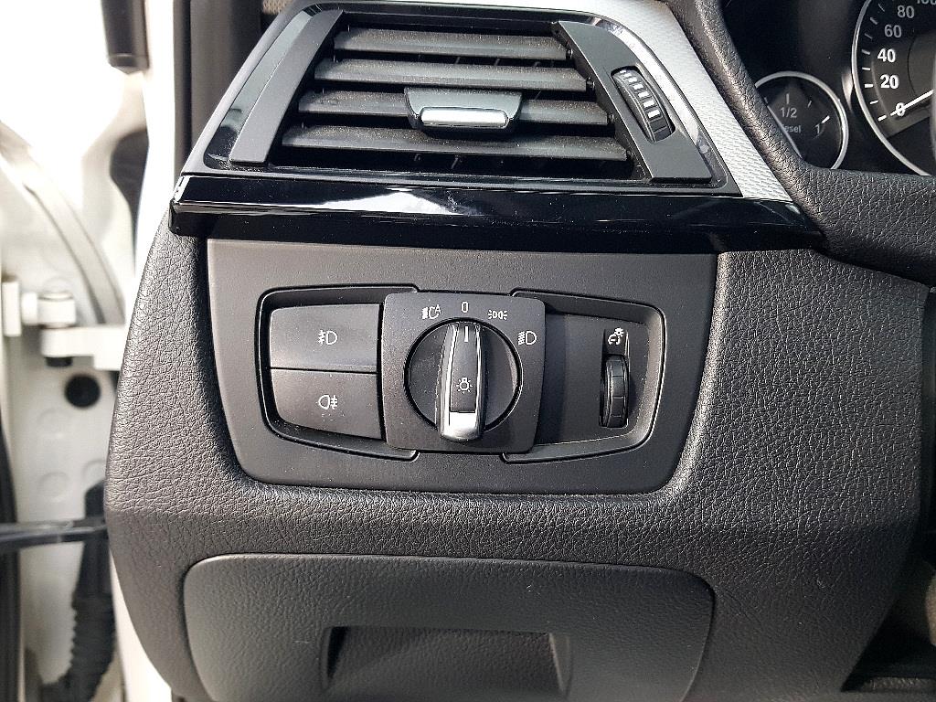 BMW 3 series - Vista 11