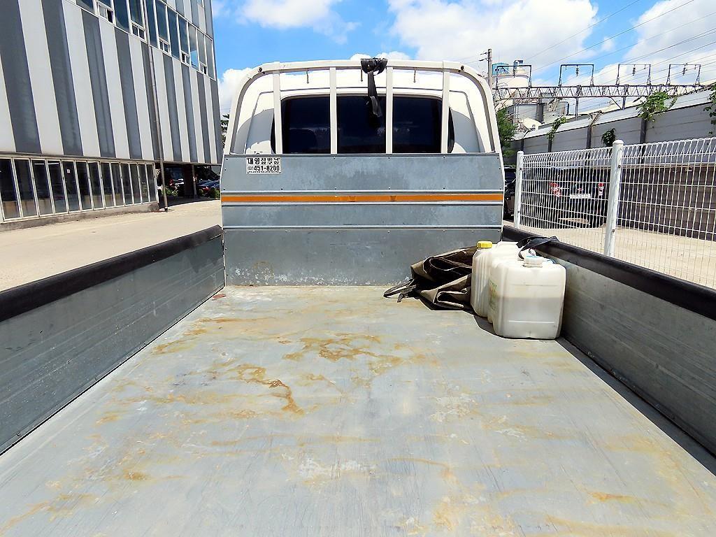 Small Truck Cargo (small) - Vista 5