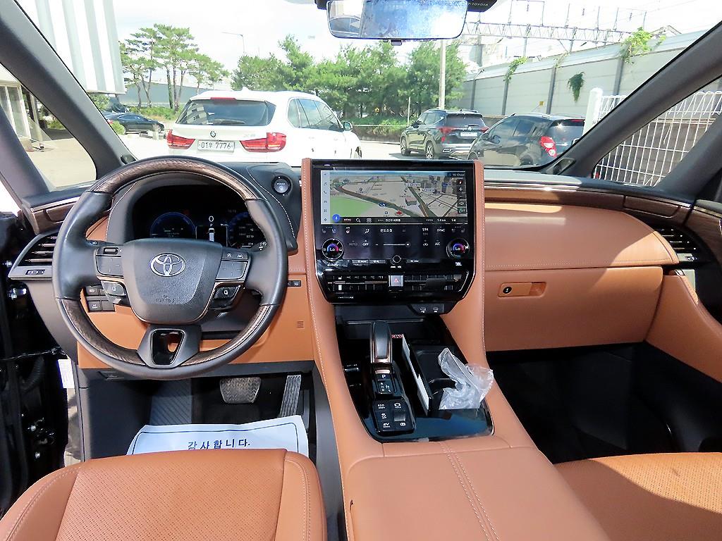 Toyota Alphard - Vista 7
