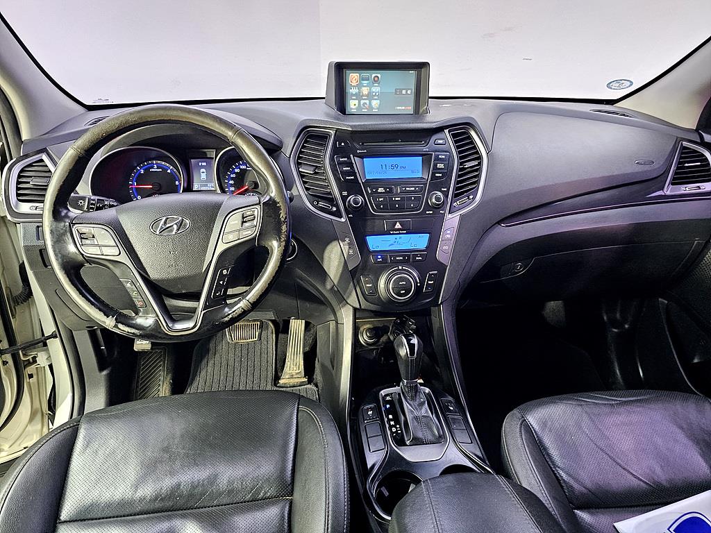 HYUNDAI Santa Fe - Vista 5