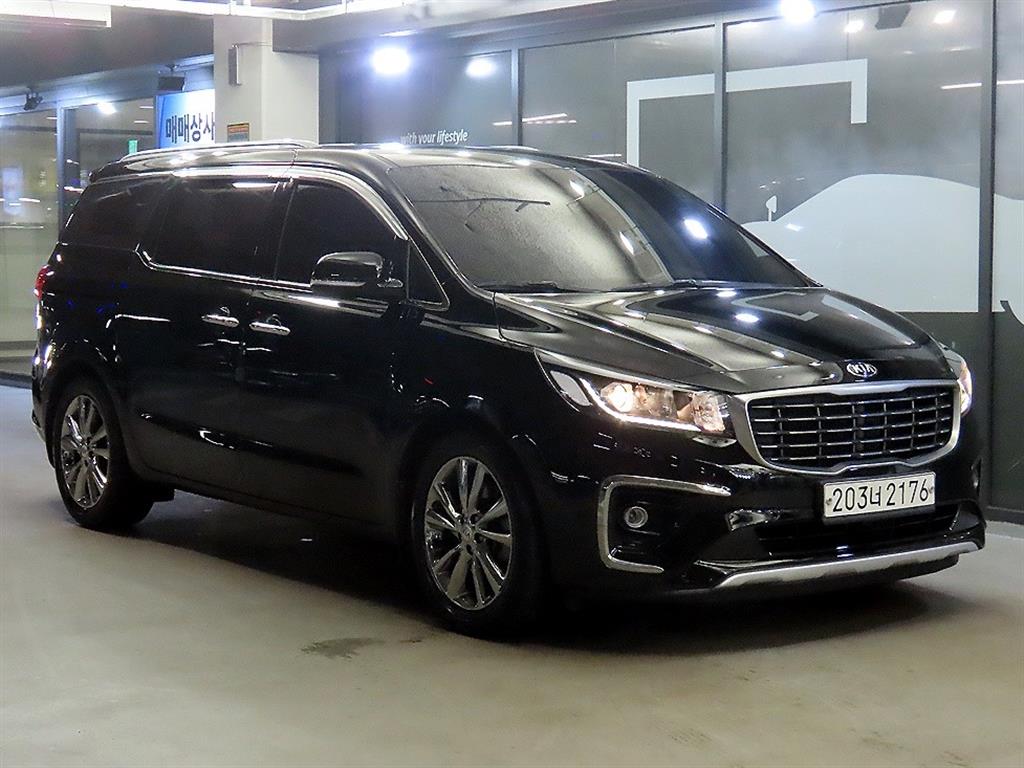 KIA Carnival 2019 Negro - Importación desde Corea - HF Imports Iquique - Foto 1