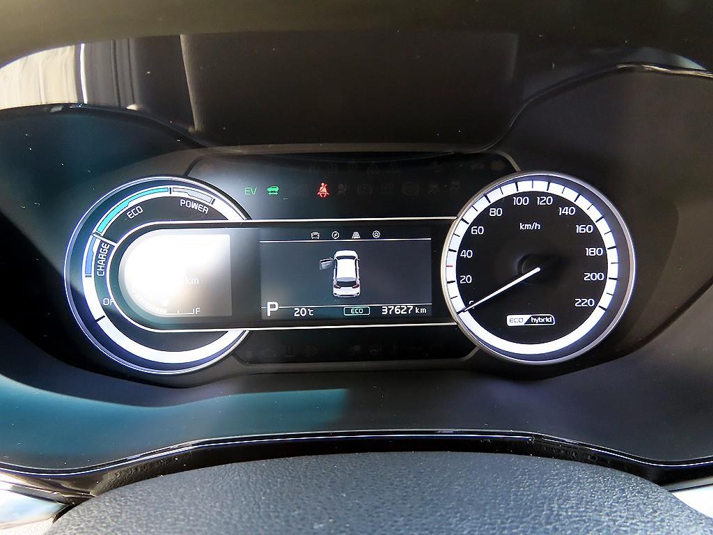KIA Niro - Vista 9