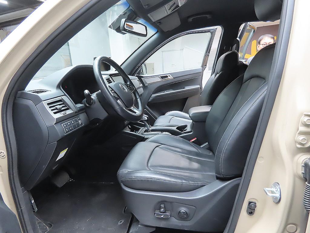 Ssangyong Rexton 2019 Café - Importación desde Corea - HF Imports Iquique - Foto 8