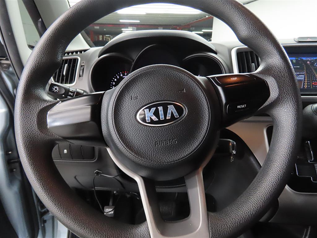 KIA Ray - Vista 8
