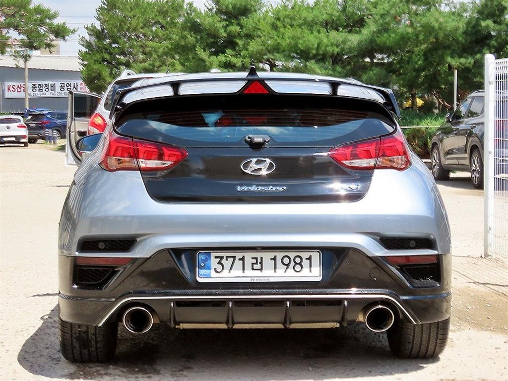 HYUNDAI Veloster - Vista 4