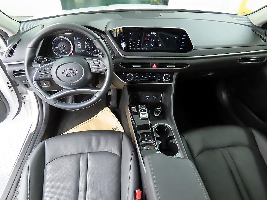 HYUNDAI Sonata - Vista 7