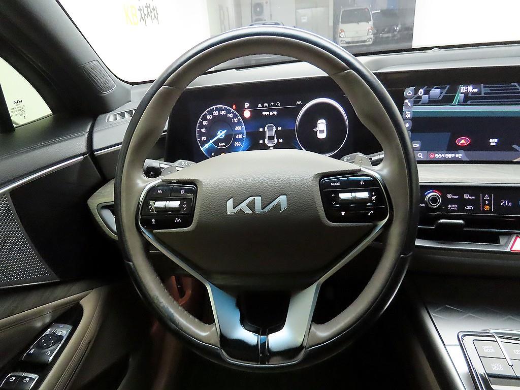 KIA K8 - Vista 7