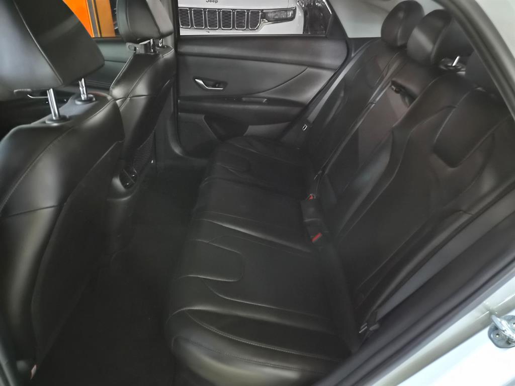 HYUNDAI Avante 2023 Blanco - Importación desde Corea - HF Imports Iquique - Foto 19