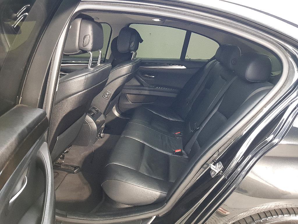 BMW 5 Series - Vista 9
