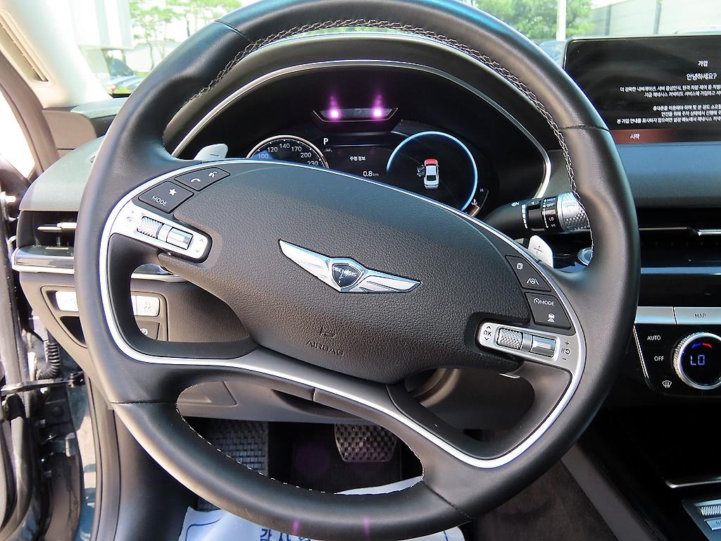 Genesis G80 - Vista 6