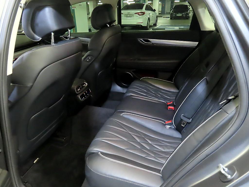 Genesis G80 - Vista 7