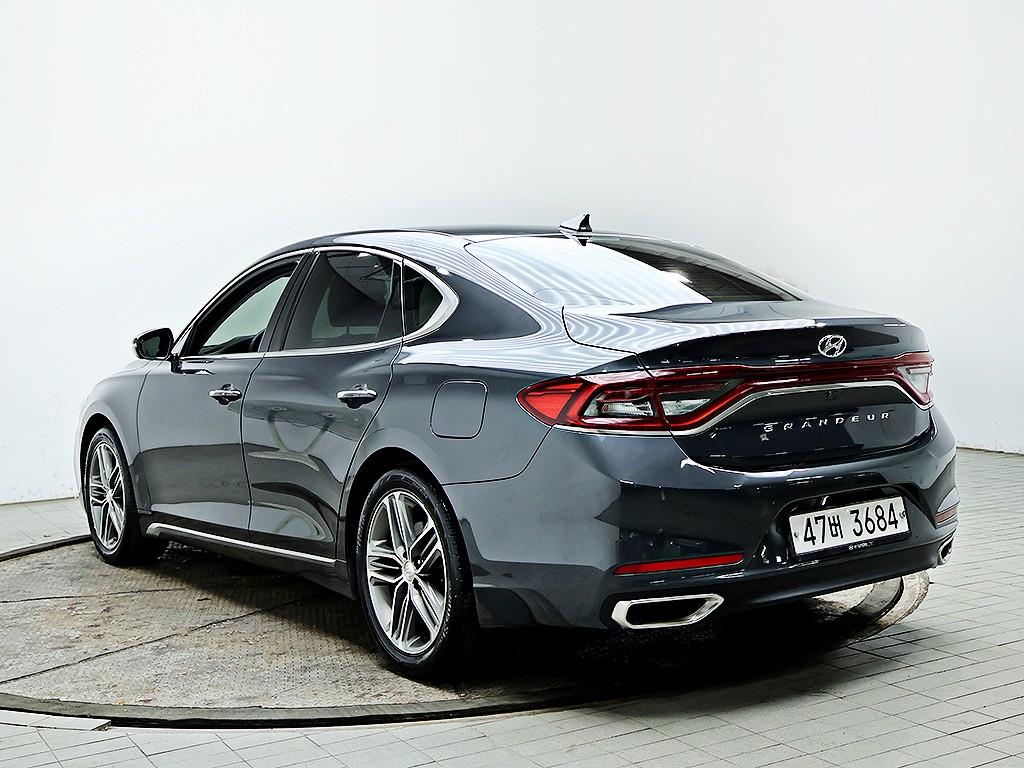 HYUNDAI Grandeur - Vista 7