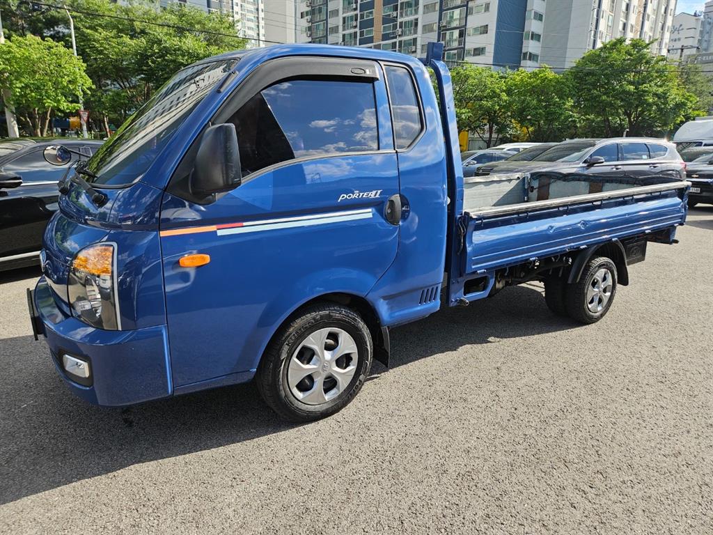 Small Truck Cargo (small) - Vista 2