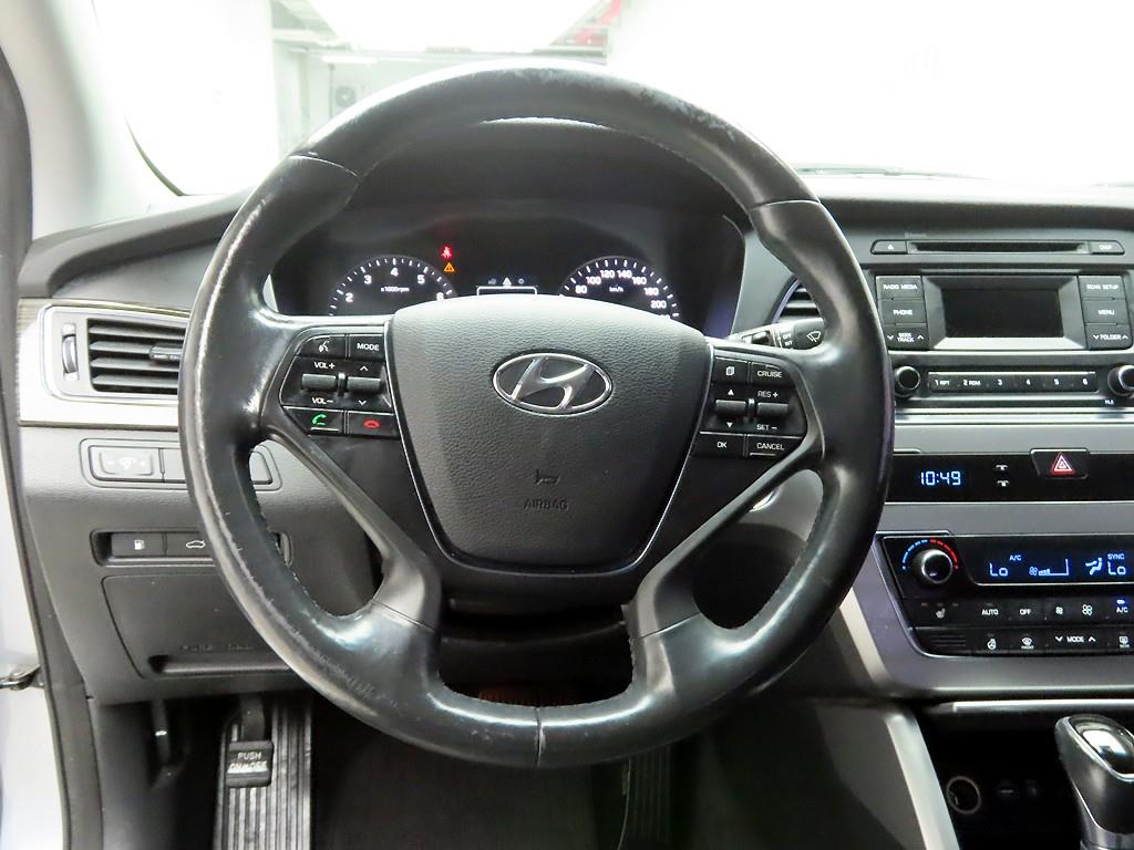HYUNDAI Sonata - Vista 8