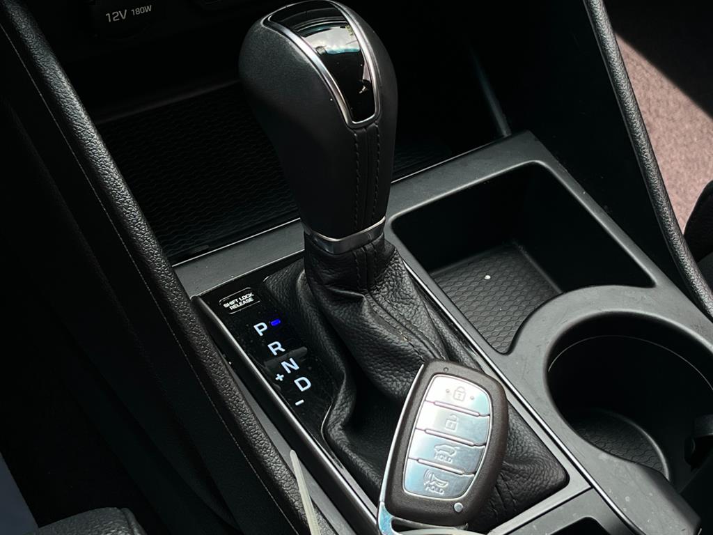 HYUNDAI Tucson - Vista 10