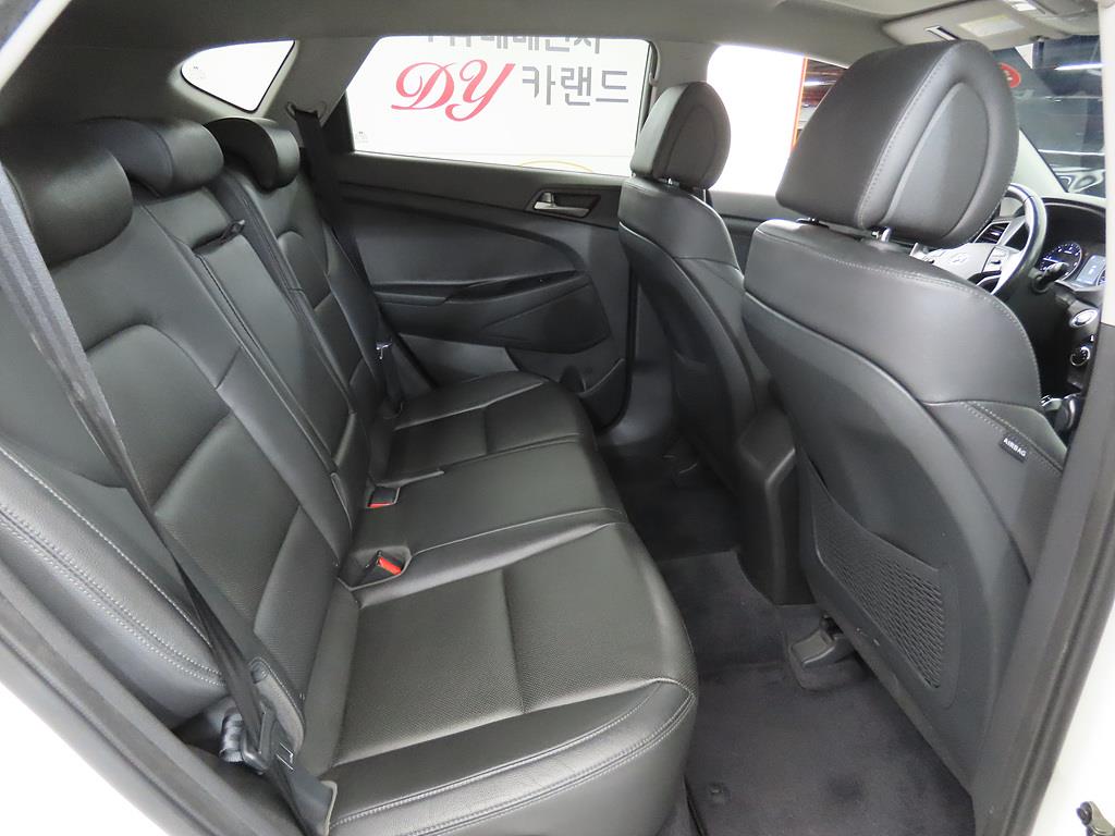 HYUNDAI Tucson - Vista 6