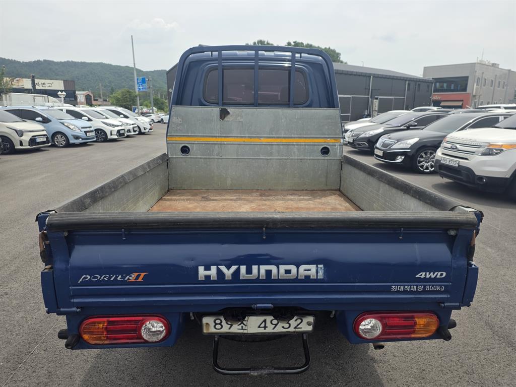 Small Truck Cargo (small) - Vista 4