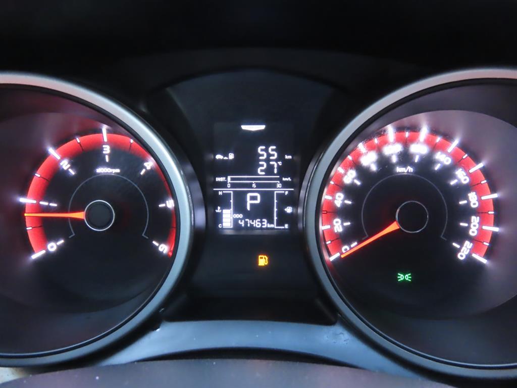 Ssangyong Tivoli 2016 - Importación desde Corea - HF Imports Iquique - Foto 9