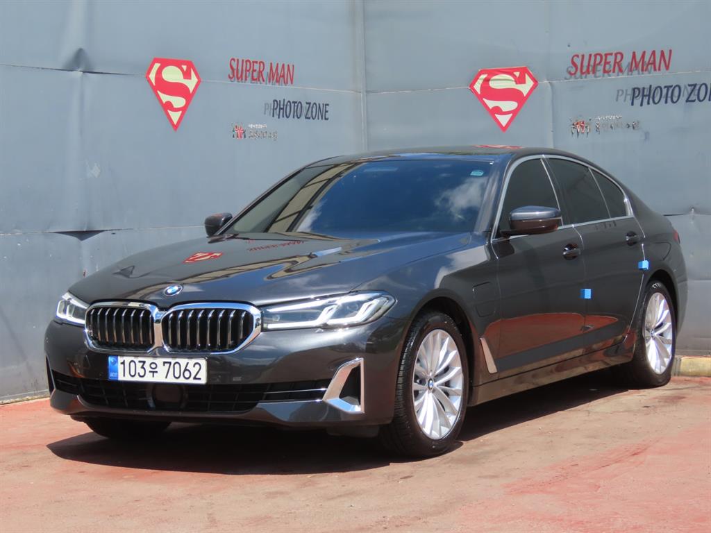 BMW 5 Series 2021 - Importación desde Corea - HF Imports Iquique - Foto 1