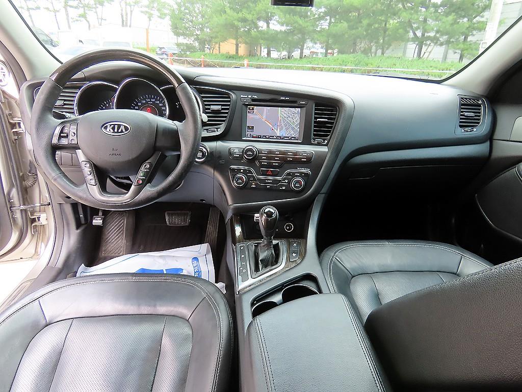 KIA K5 - Vista 6
