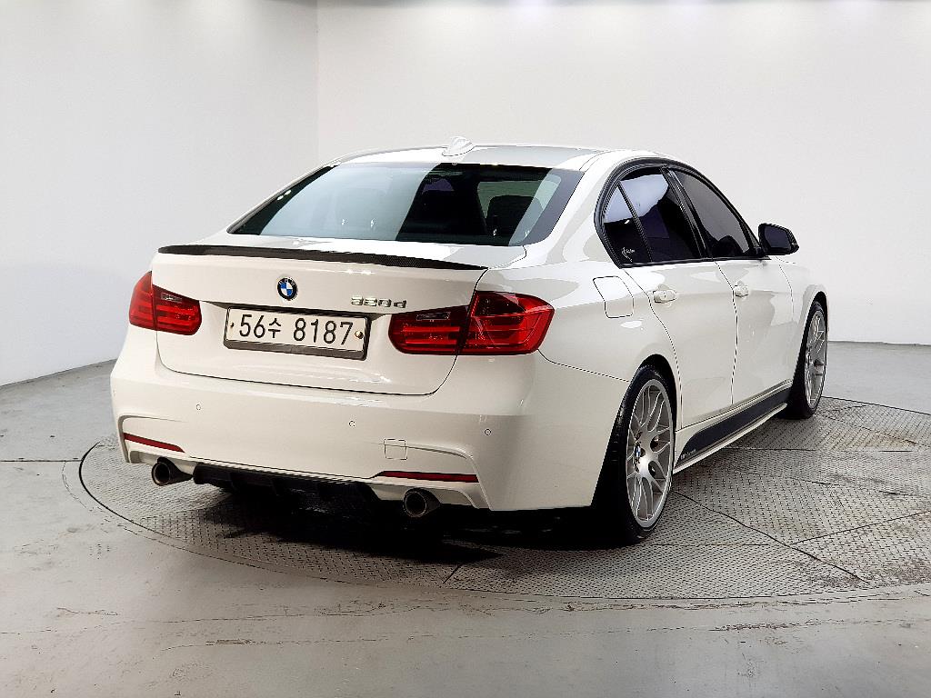 BMW 3 series - Vista 4