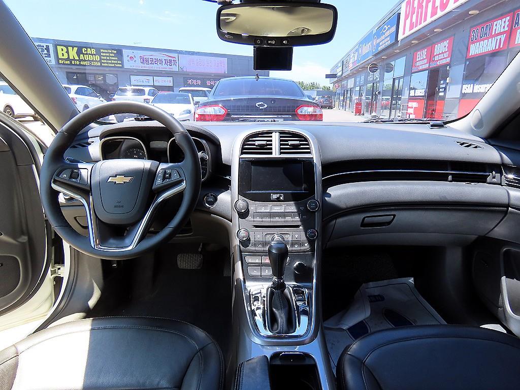 Chevrolet Malibu - Vista 9