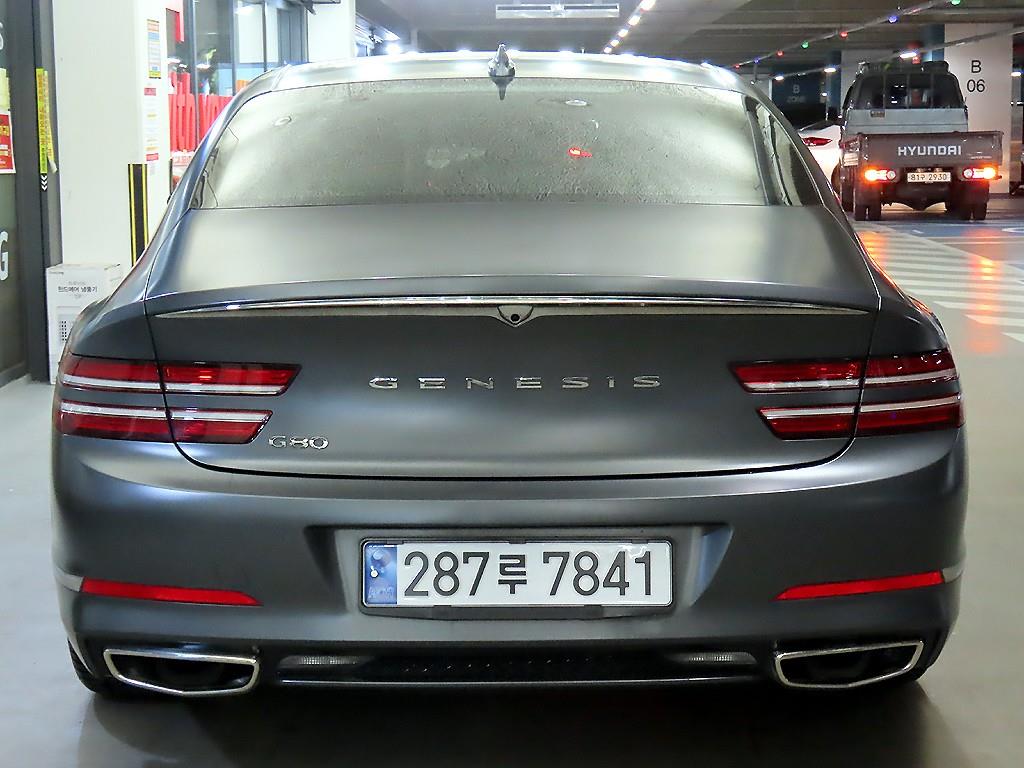 Genesis G80 - Vista 5