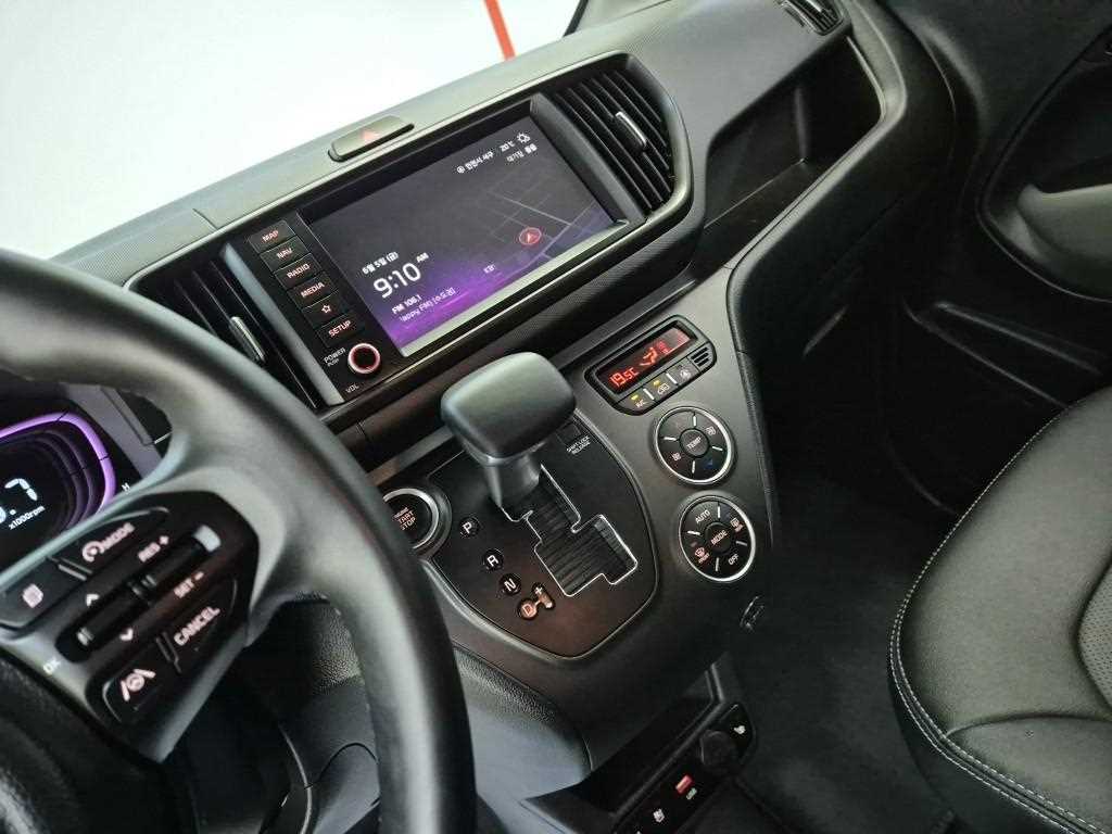KIA Ray - Vista 10