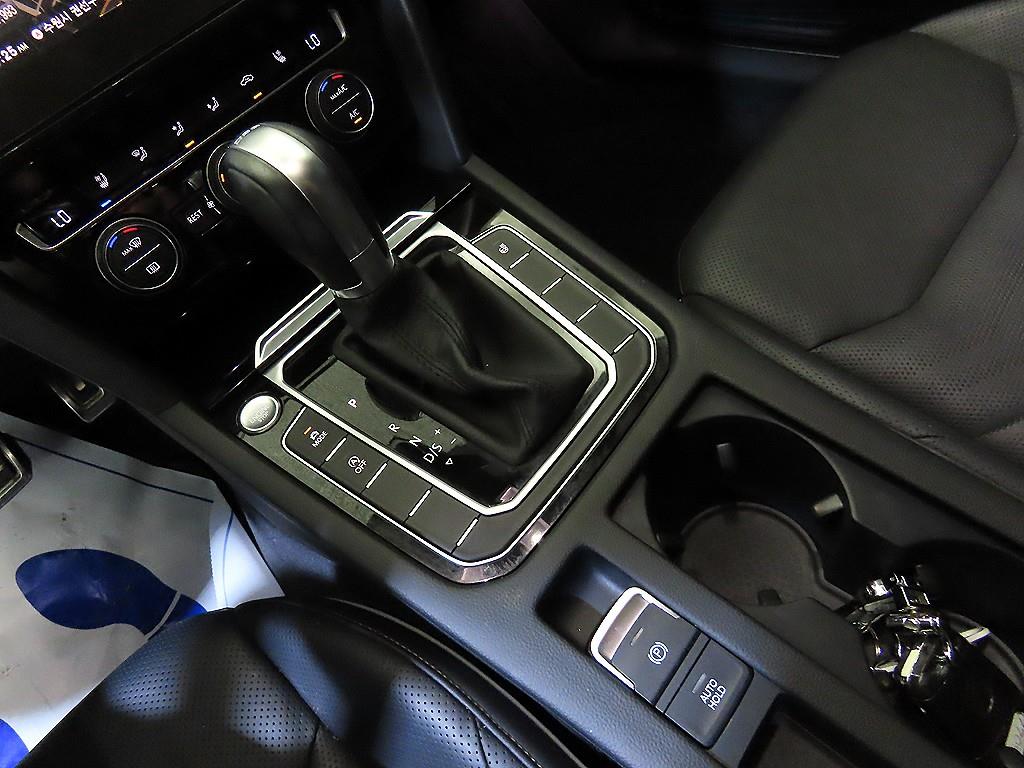 Volkswagen Arteon - Vista 12