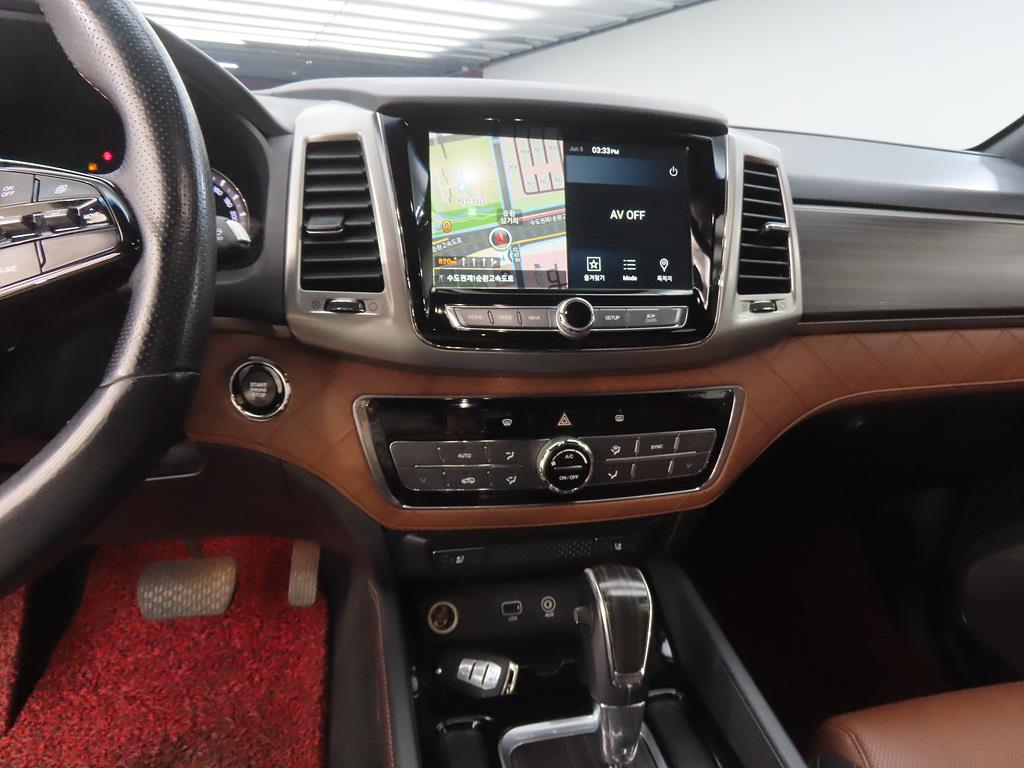 Ssangyong Rexton - Vista 10