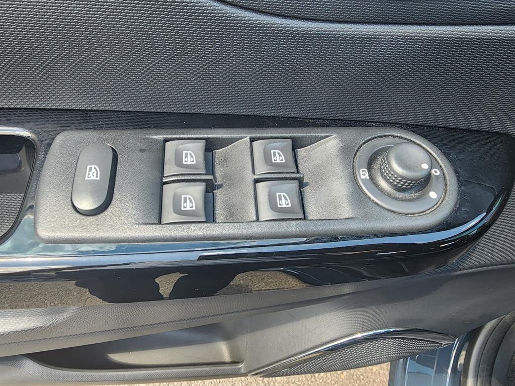 SAMSUNG QM3 - Vista 8
