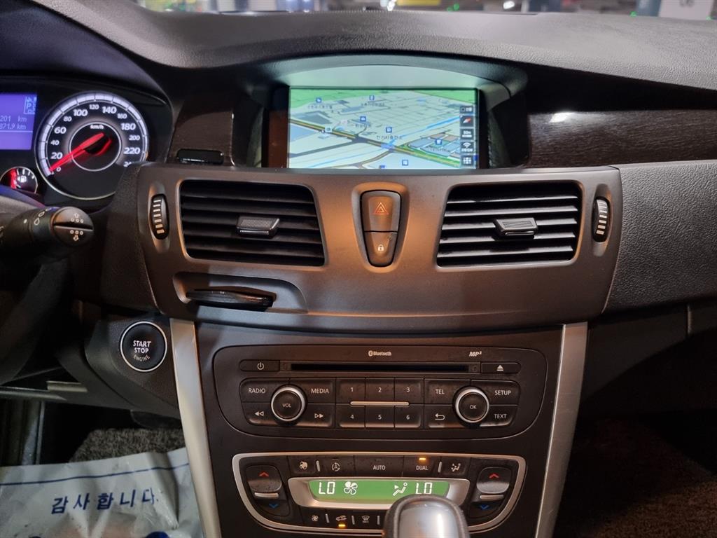 SAMSUNG SM5 - Vista 9