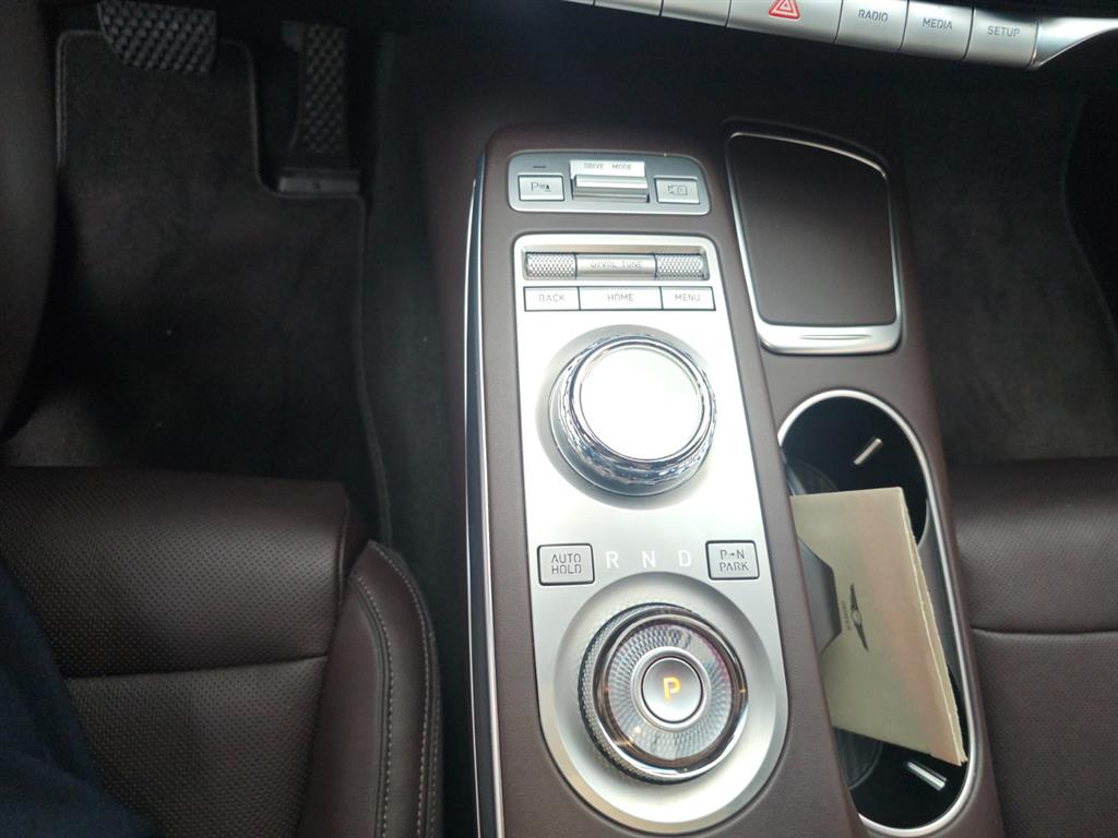 Genesis GV70 2021 Rojo - Importación desde Corea - HF Imports Iquique - Foto 16