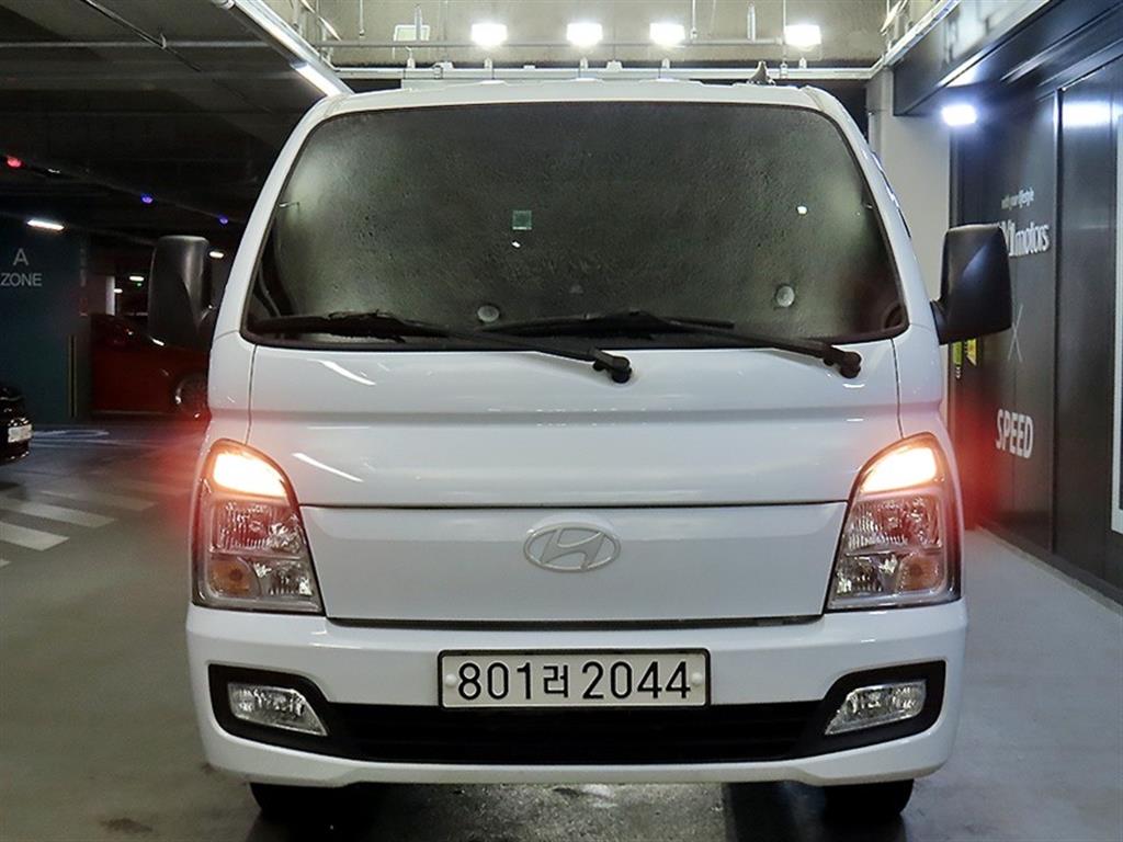 Small Truck Cargo (small) - Vista 2