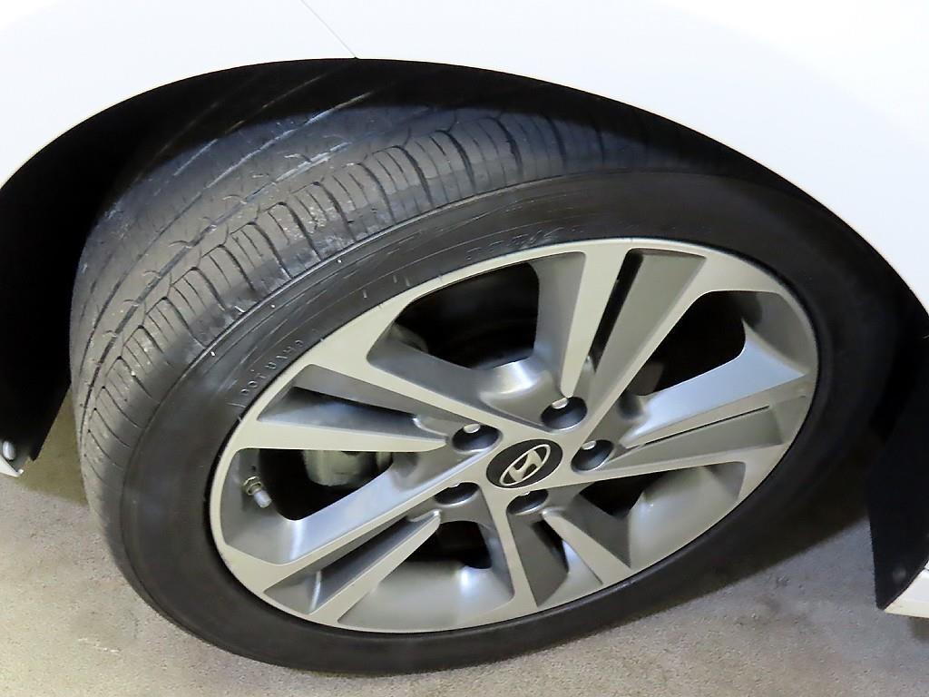 HYUNDAI Avante 2018 Blanco - Importación desde Corea - HF Imports Iquique - Foto 19