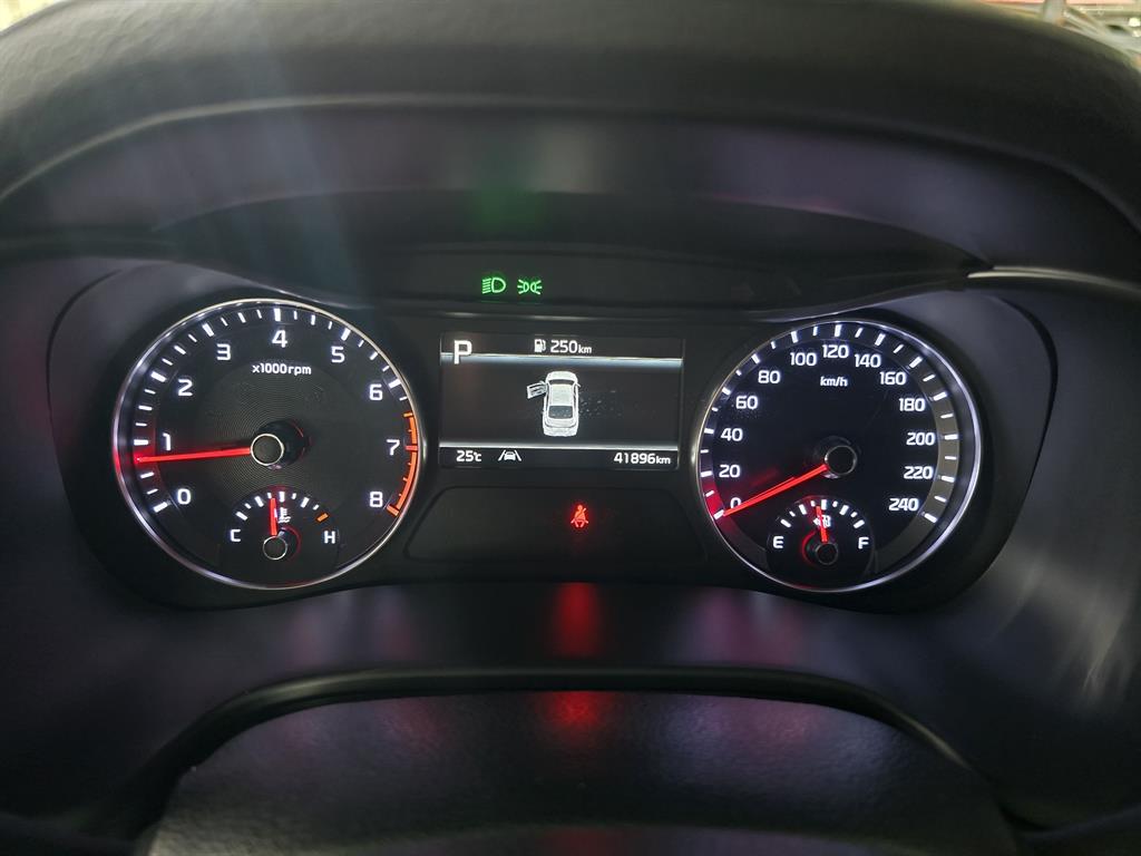 KIA K3 - Vista 8