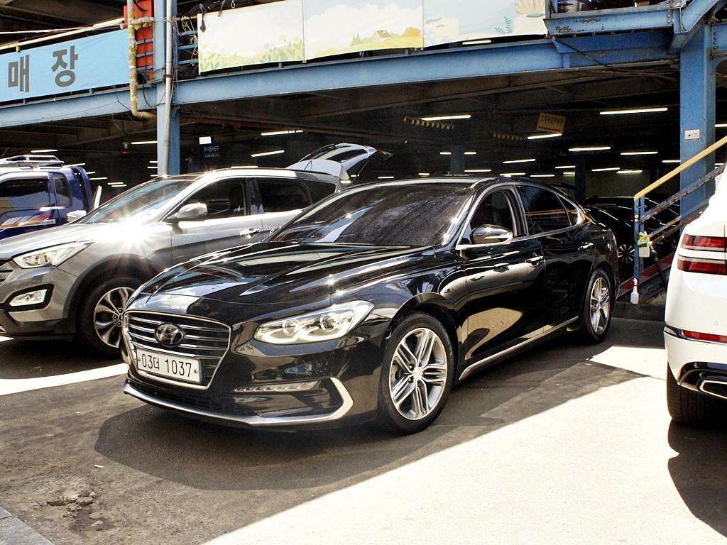 HYUNDAI Grandeur - Vista 3