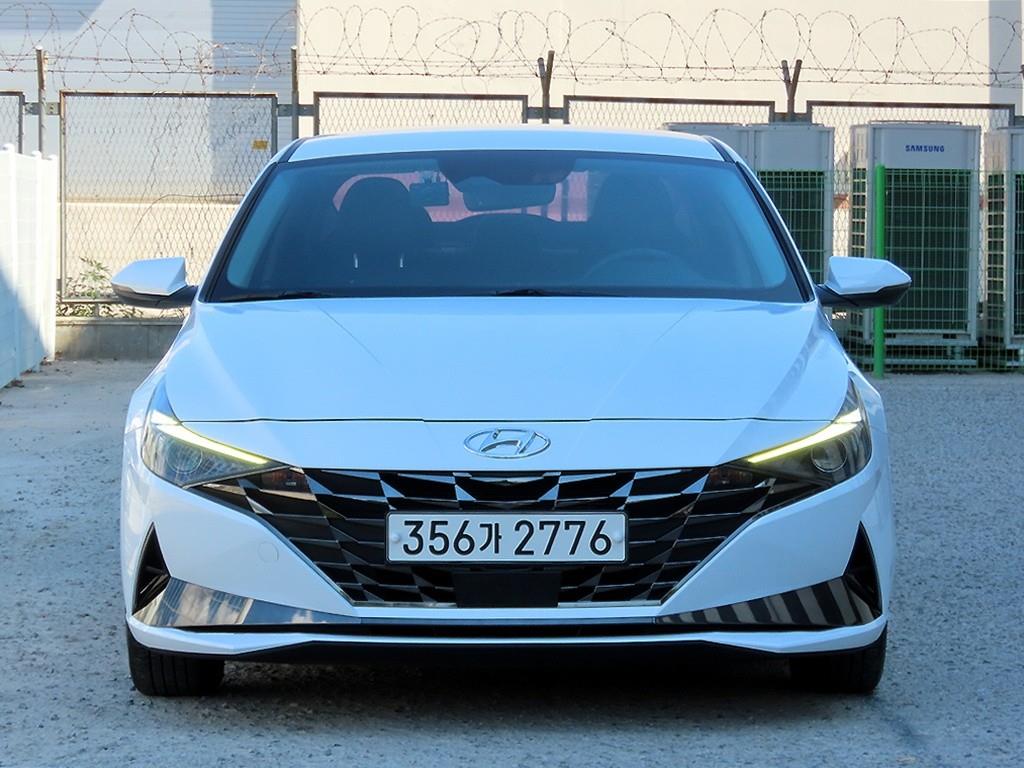 HYUNDAI Avante 2021 Blanco - Importación desde Corea - HF Imports Iquique - Foto 1