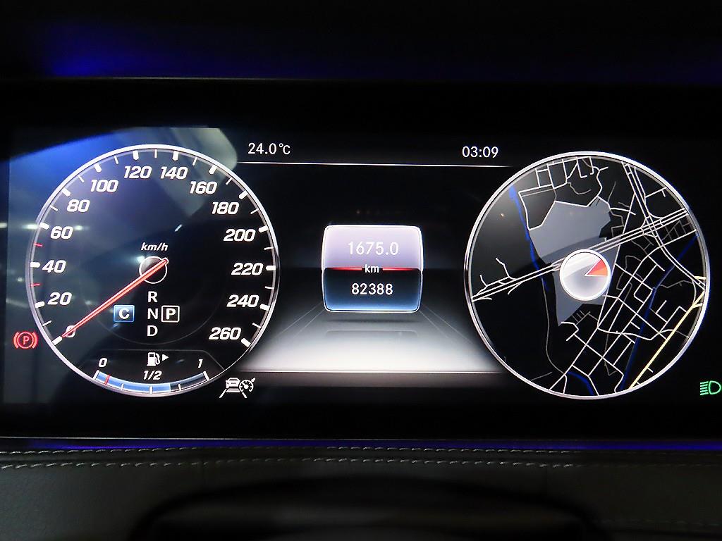 Mercedes Benz S Class - Vista 9
