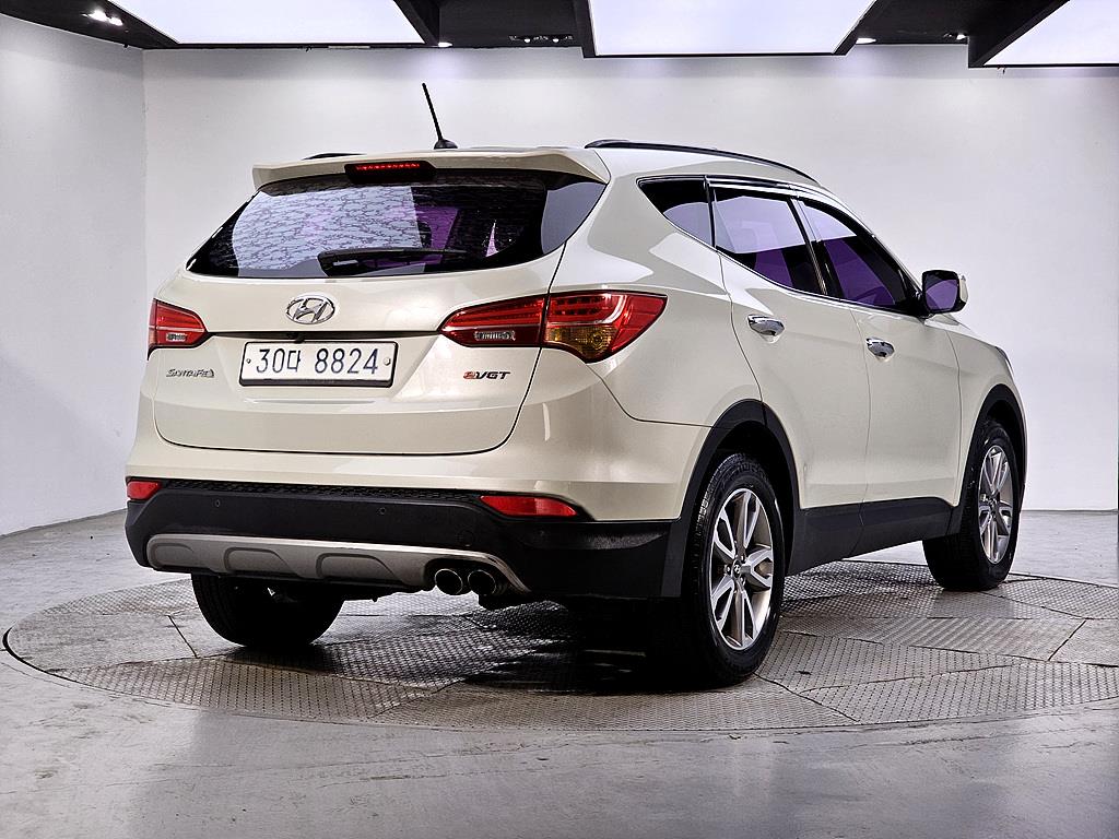 HYUNDAI Santa Fe - Vista 4