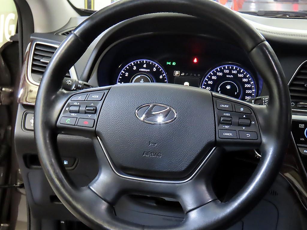 HYUNDAI Aslan - Vista 8